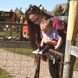 Meet your Posher, Jennifer